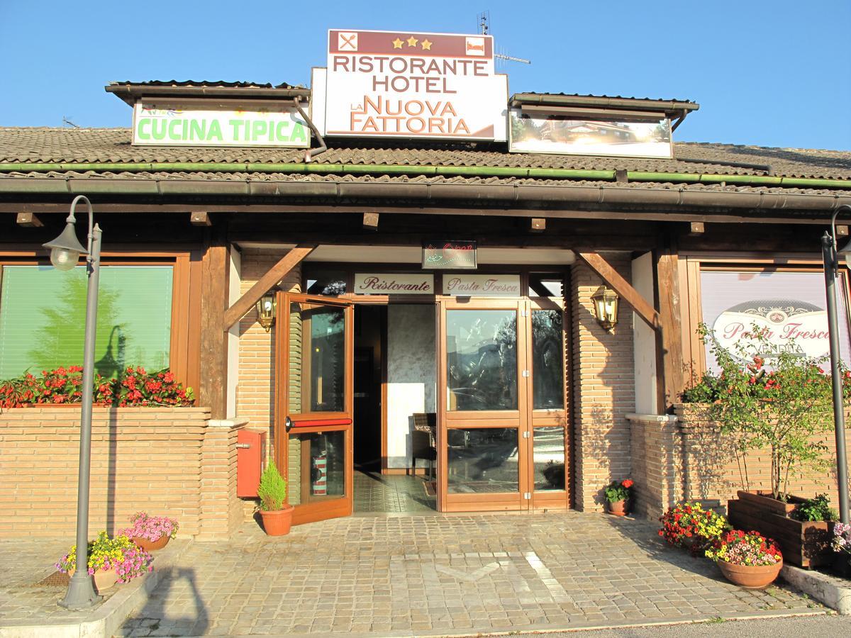 Hotel Ristorante La Nuova Fattoria Carsoli Εξωτερικό φωτογραφία
