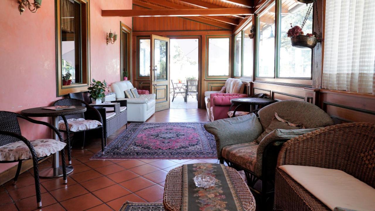 Hotel Ristorante La Nuova Fattoria Carsoli Εξωτερικό φωτογραφία
